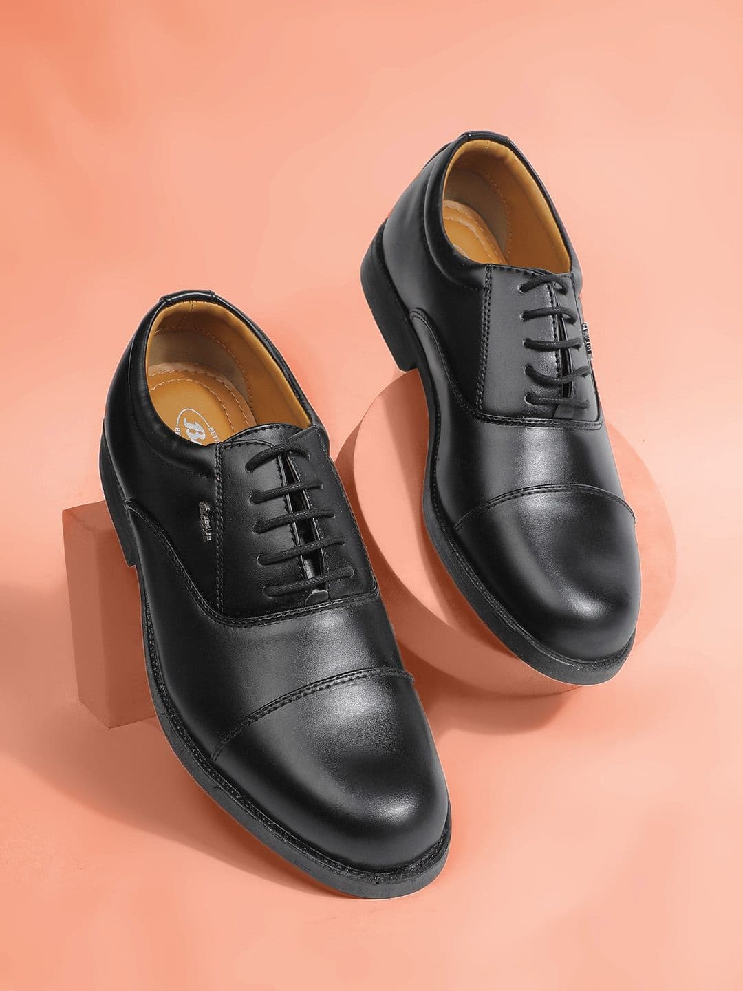 Bata Men Lace-Up Formal Oxfords