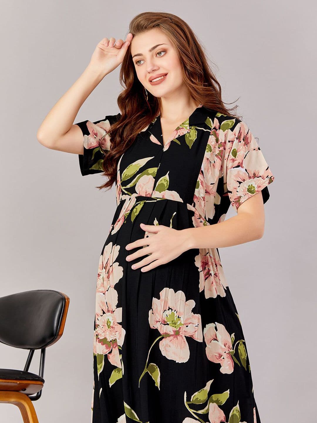 LOVELY MOM'S Women Floral Printed Maternity Fit & Flare Dress