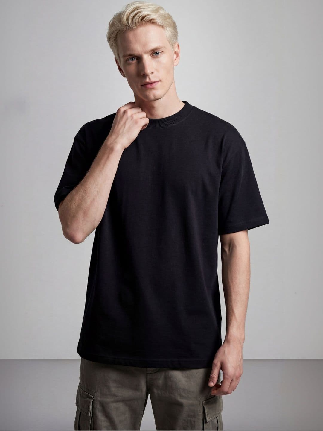 Roadster The Roadster Lifestyle Co Cotton Oversized Round Neck T-Shirts