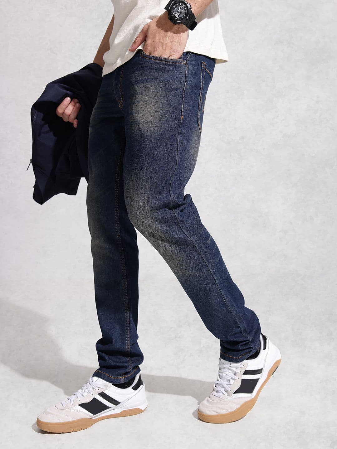 WROGN Men Slim Fit Stretchable Jeans