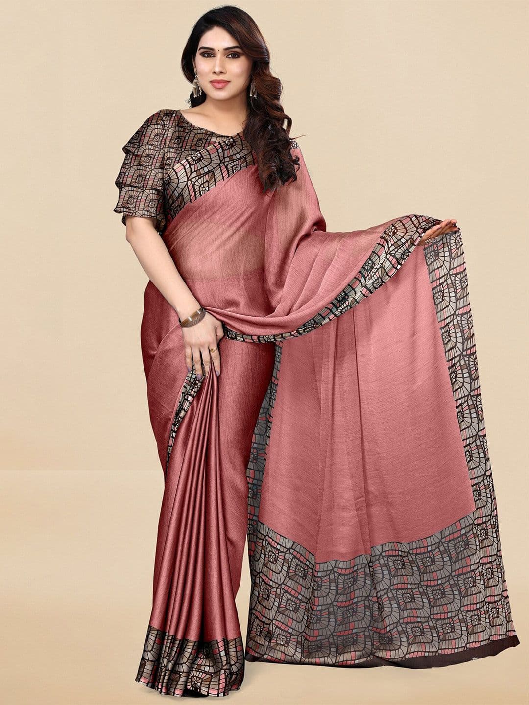 MIRCHI FASHION Geometric Printed Saree