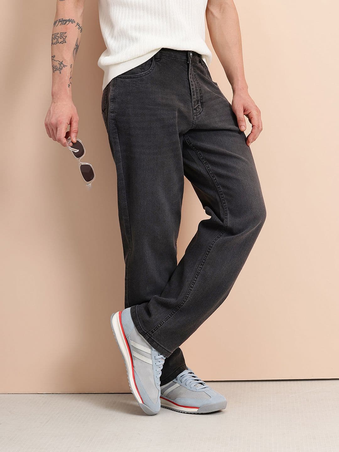 Mast & Harbour Men Straight Fit Mid-Rise Light Fade Stretchable Jeans